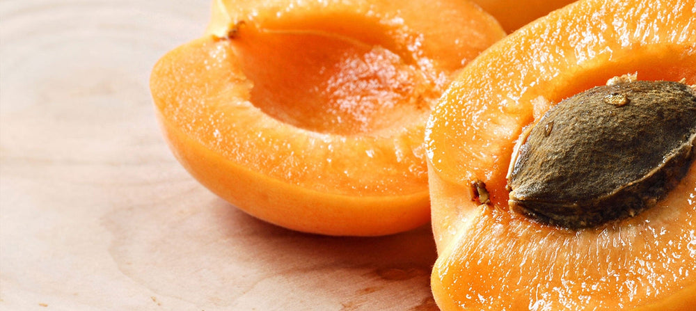 apricot-oil-2238x1000_fc1f0dcc-d0af-488f-b253-8af7454383bc.jpg