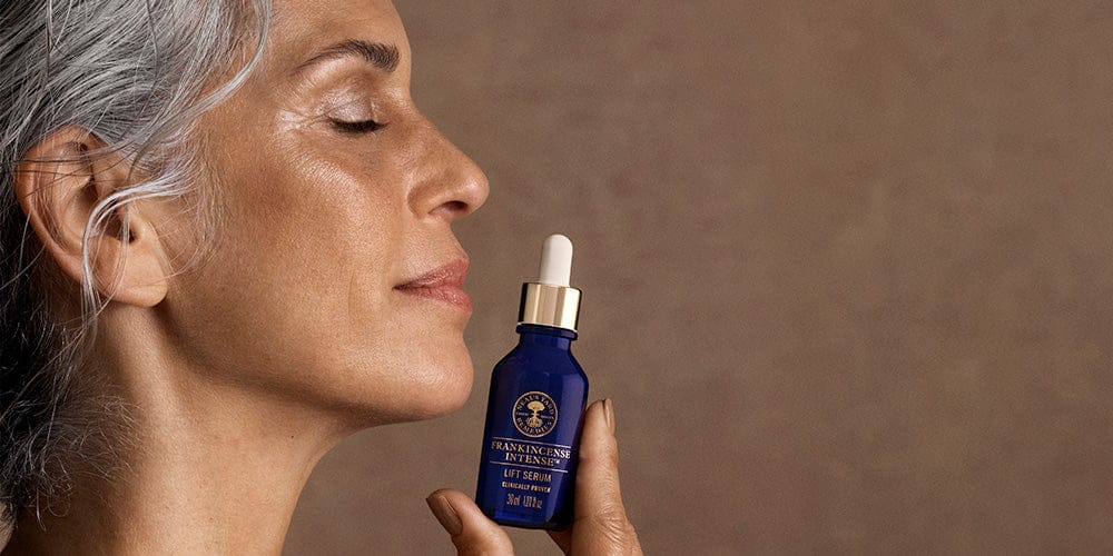 美容液 FRANKINCENSE INTENSE Frankincense Intense 2024