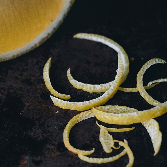 lemon-peel-oil-700x700.jpg
