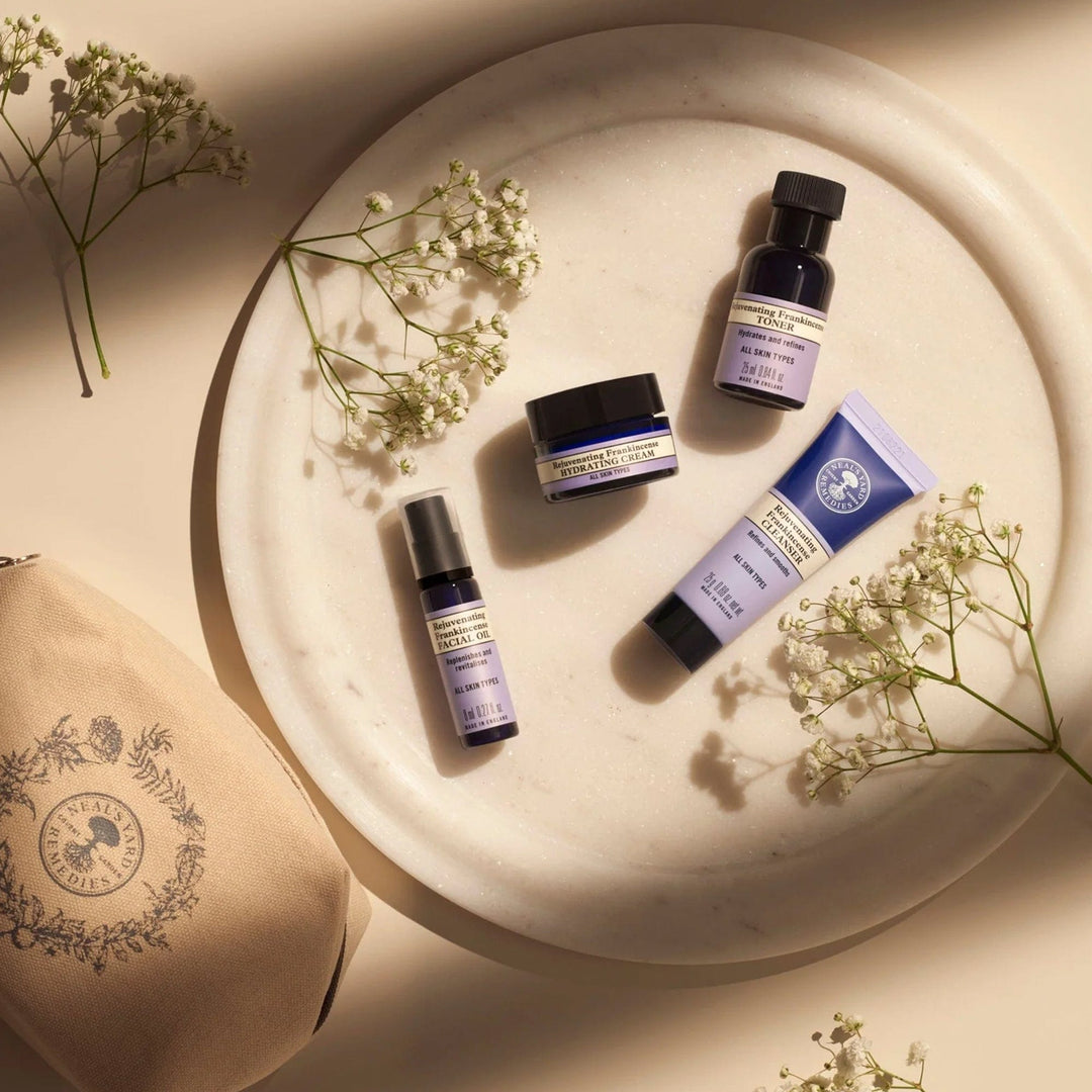 Neal's Yard Remedies Gifts & Collections Rejuvenating Frankincense Skincare Kit