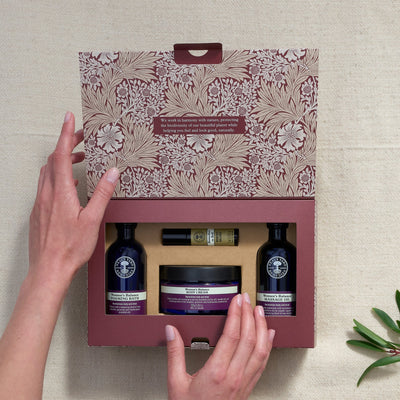 Neal's Yard Remedies Gifts & Collections Women’s Balance Harmonising Body Care Collection